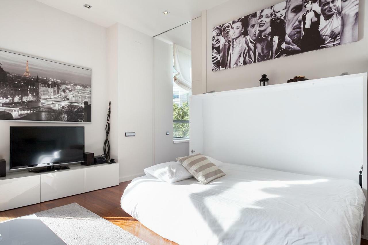 Uma Suites Passeig De Gracia 16 برشلونة المظهر الخارجي الصورة