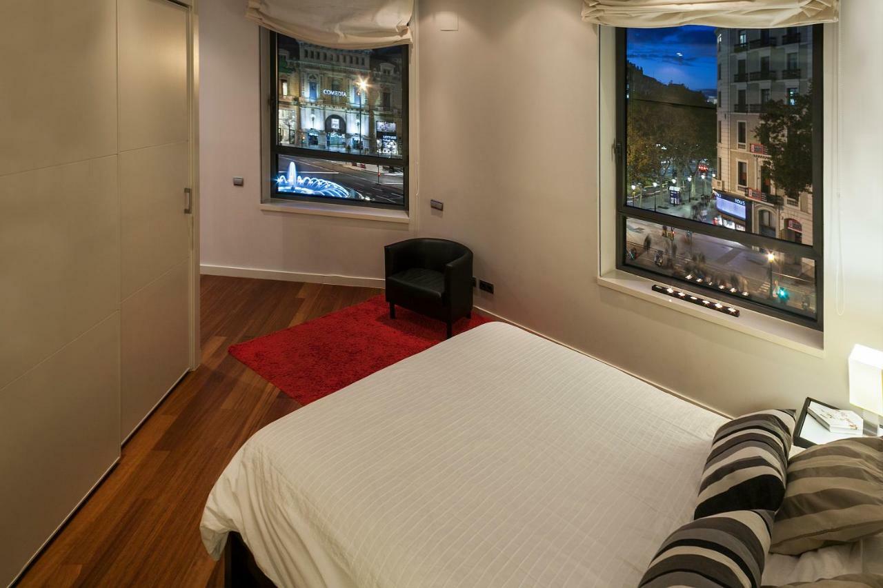 Uma Suites Passeig De Gracia 16 برشلونة المظهر الخارجي الصورة